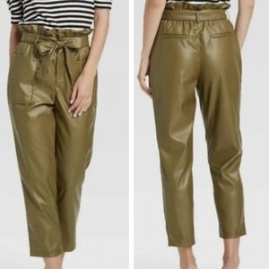 Who What Wear Green Cropped Ankle Pants with Tie-Waist